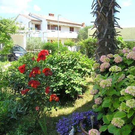 Apartment Zora Krk Town Esterno foto
