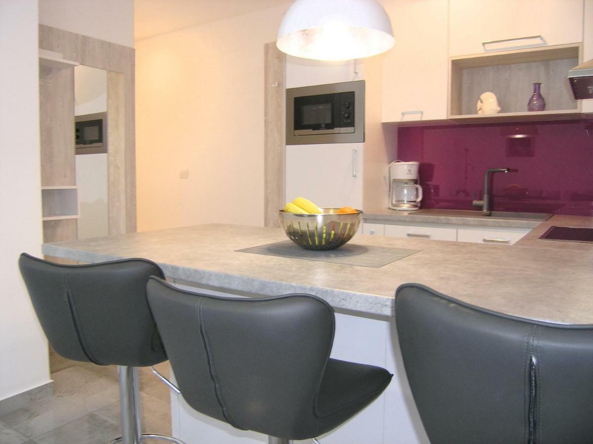 Apartment Zora Krk Town Esterno foto