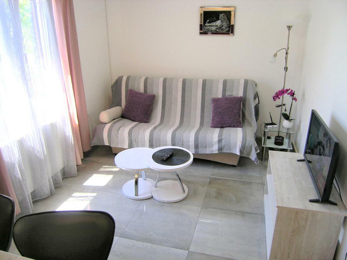Apartment Zora Krk Town Esterno foto