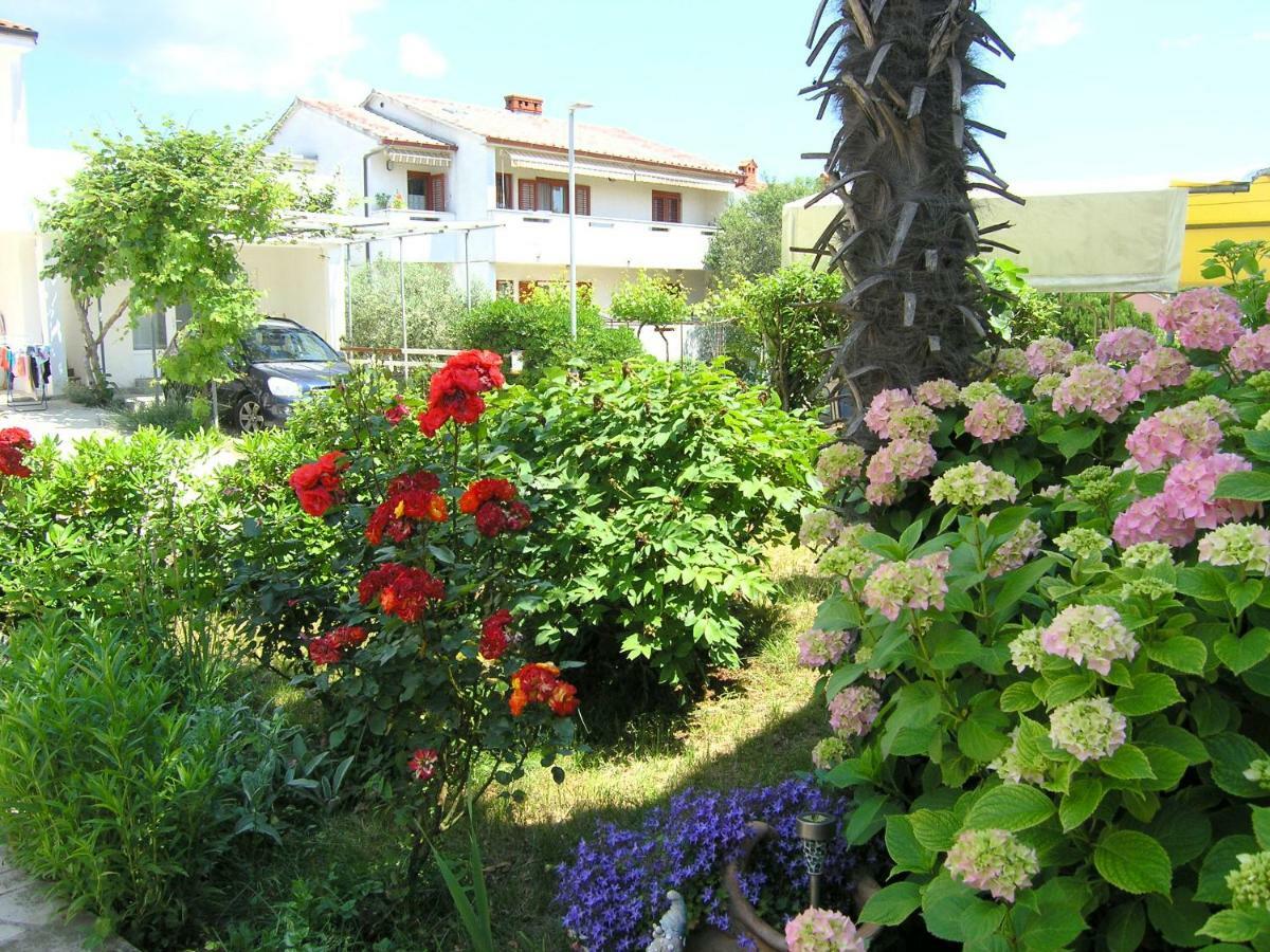 Apartment Zora Krk Town Esterno foto